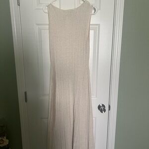 Elegant Cream Sleeveless Dress